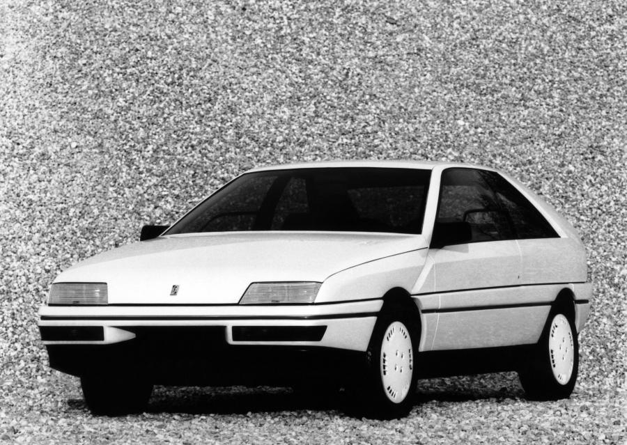  Pininfarina Coupe 1983 года  (фото 1 из 2)